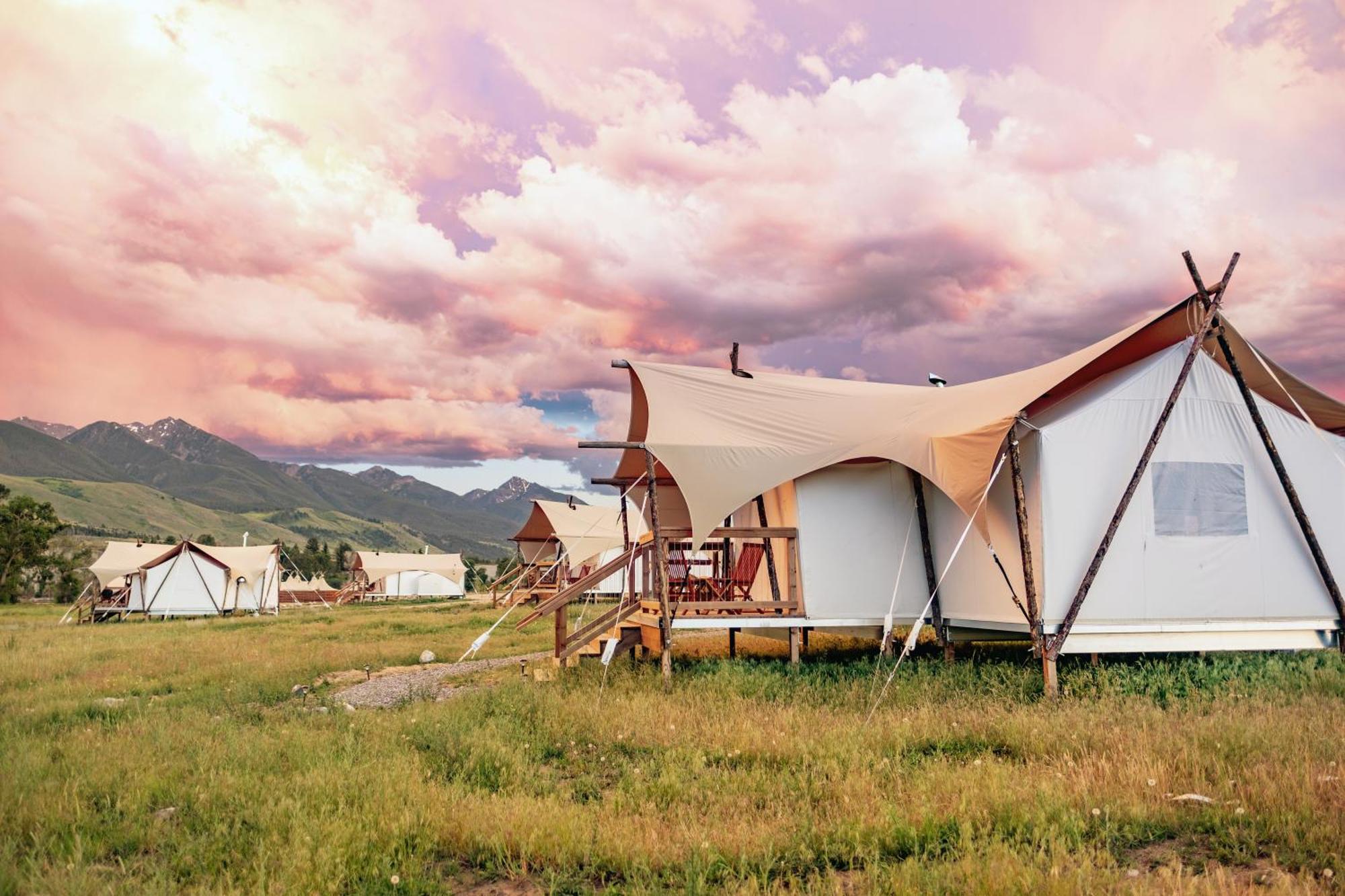 Under Canvas North Yellowstone - Paradise Valley 리빙스턴 외부 사진